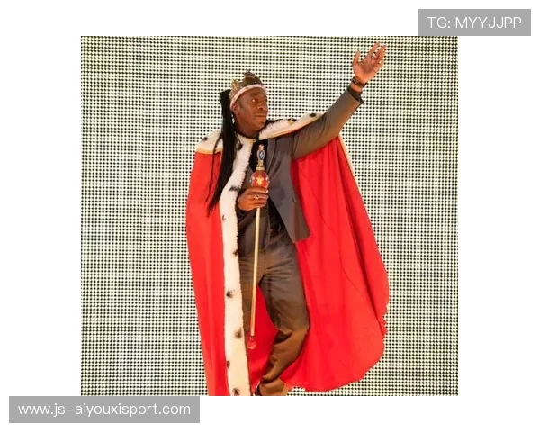 世界冠军退役后晒啤酒肚遭调侃，引发网友热议